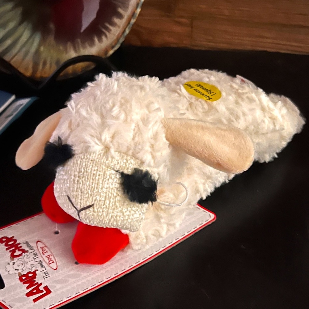 Lamb Chop squeaky dog toy 6"